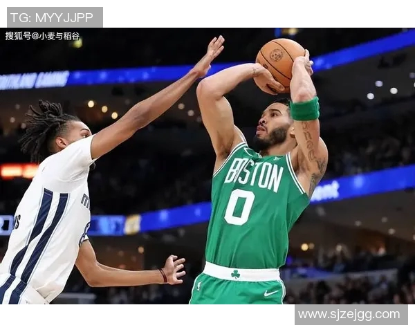 塔图姆遭遇老队友狭路相逢昔日恩怨重燃赛场火花