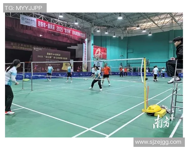 羽毛球双打中场上沟通模式与临场表现关系探讨